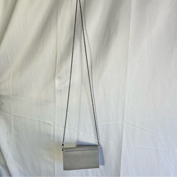 MATT & NATT GREY CROSSBODY BAG METALLIC STRAP VEGAN LEATHER SMALL  SHOULDER BAG - Picture 6 of 11